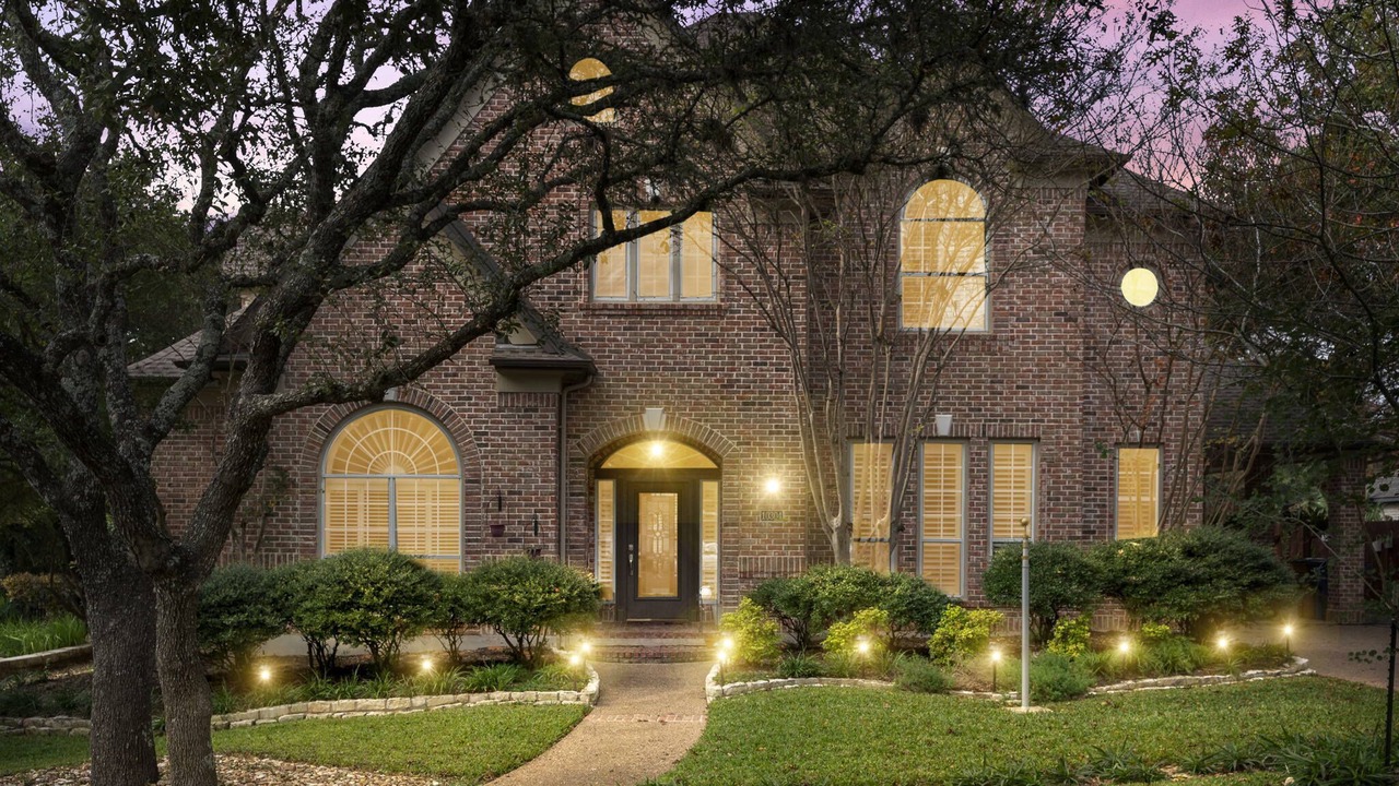 Photo of Buildings in Circle C Ranch