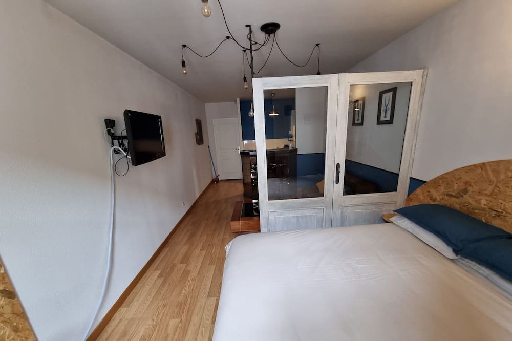Photo of Bedroom in Nantua