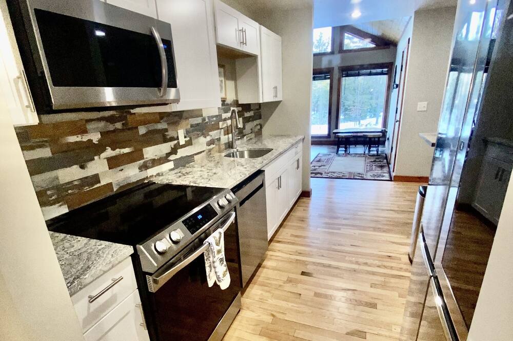 Photo of Kitchen in North Creek