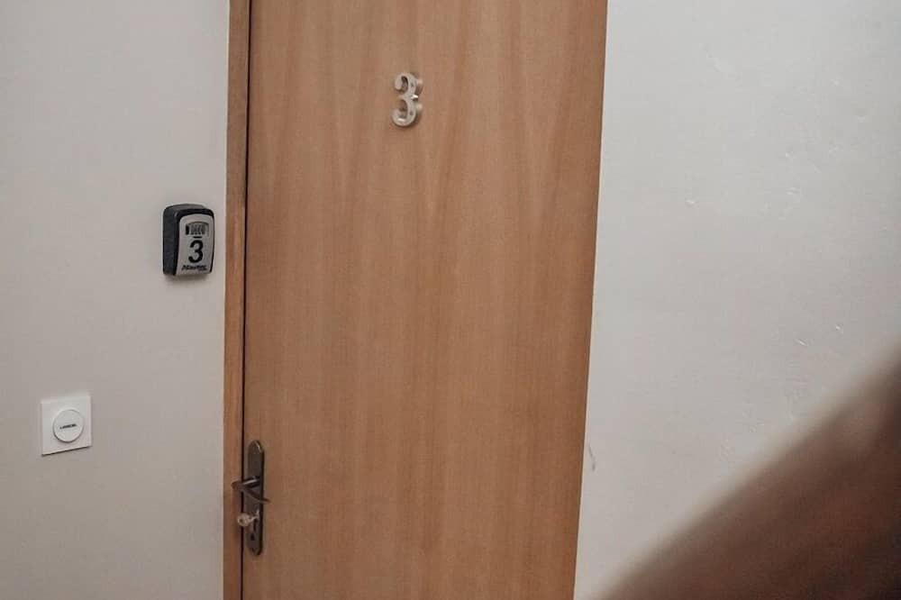 Photo of Others in Ernee