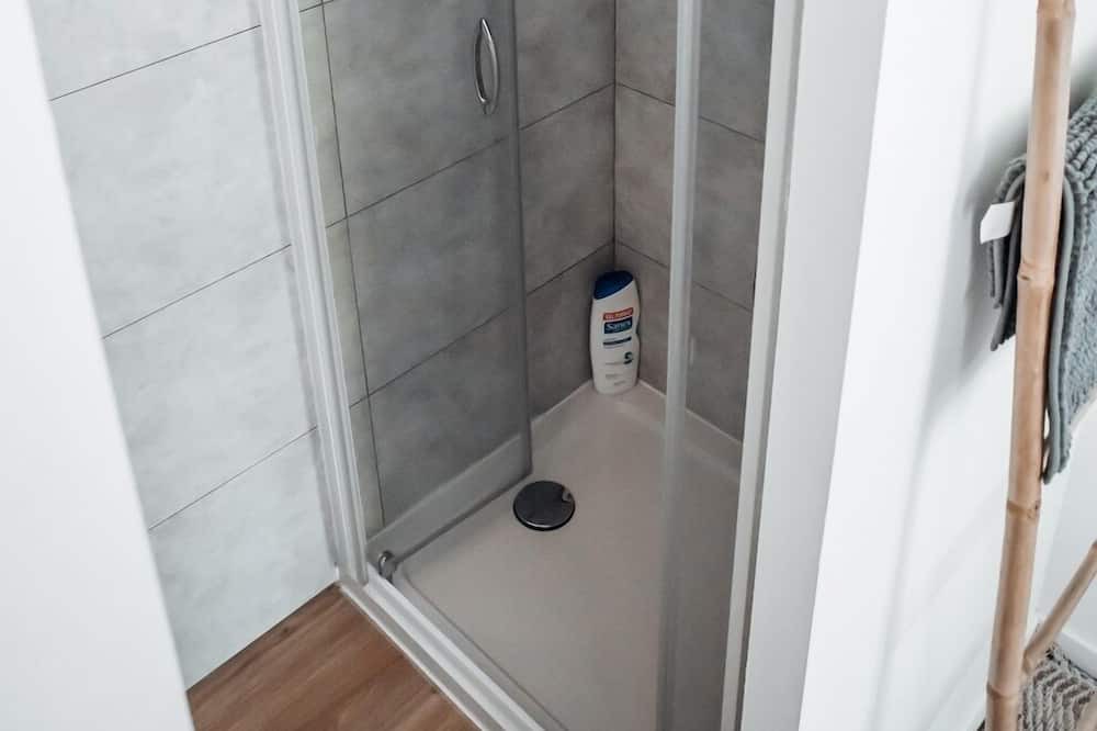 Photo of Bathroom in Ernee