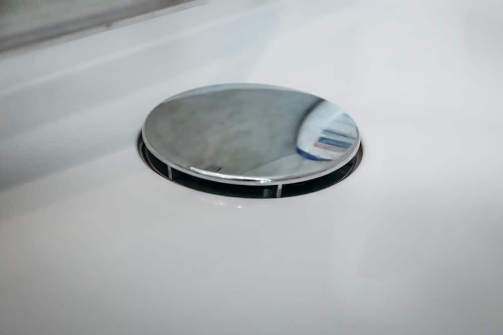 Photo of Others in Ernee