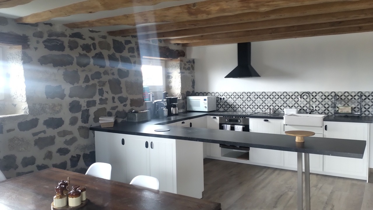 Photo of Kitchen in Saint-Urcize