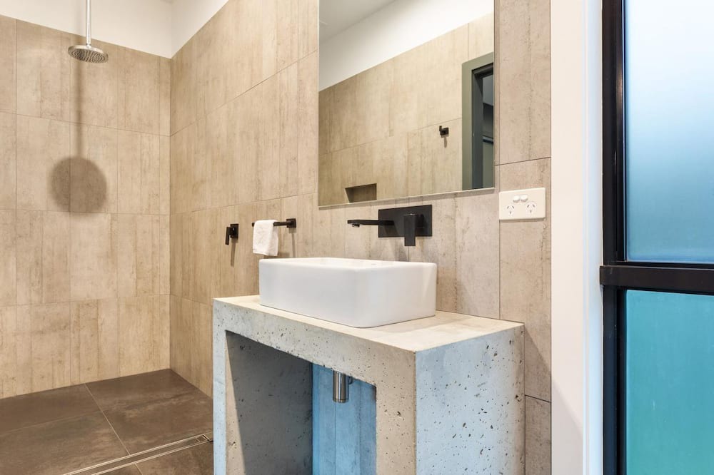 Photo of Bathroom in Tintenbar