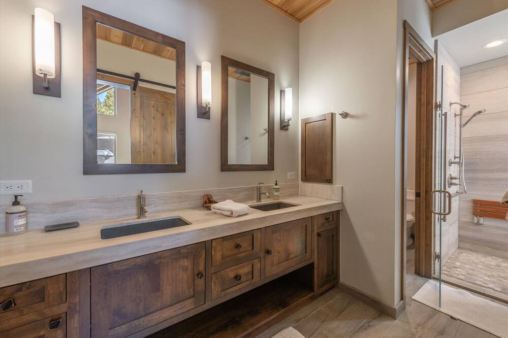 Photo of Bathroom in Talmont