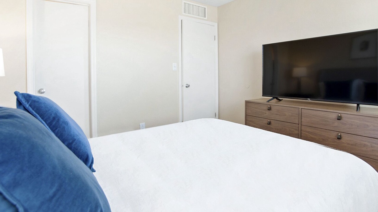 Photo of Bedroom in Albuquerque