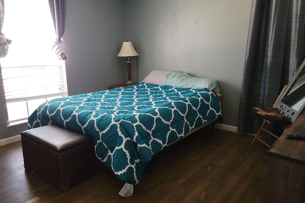 Photo of Bedroom in North San Antonio - SAT