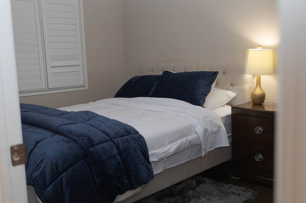 Photo of Bedroom in Mount Pleasant