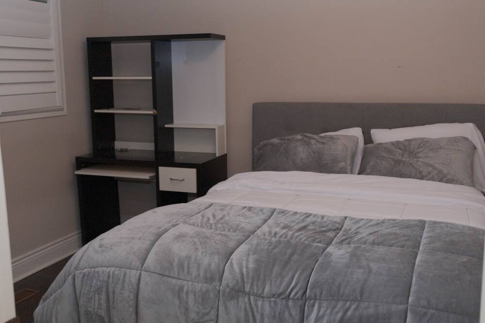 Photo of Bedroom in Mount Pleasant