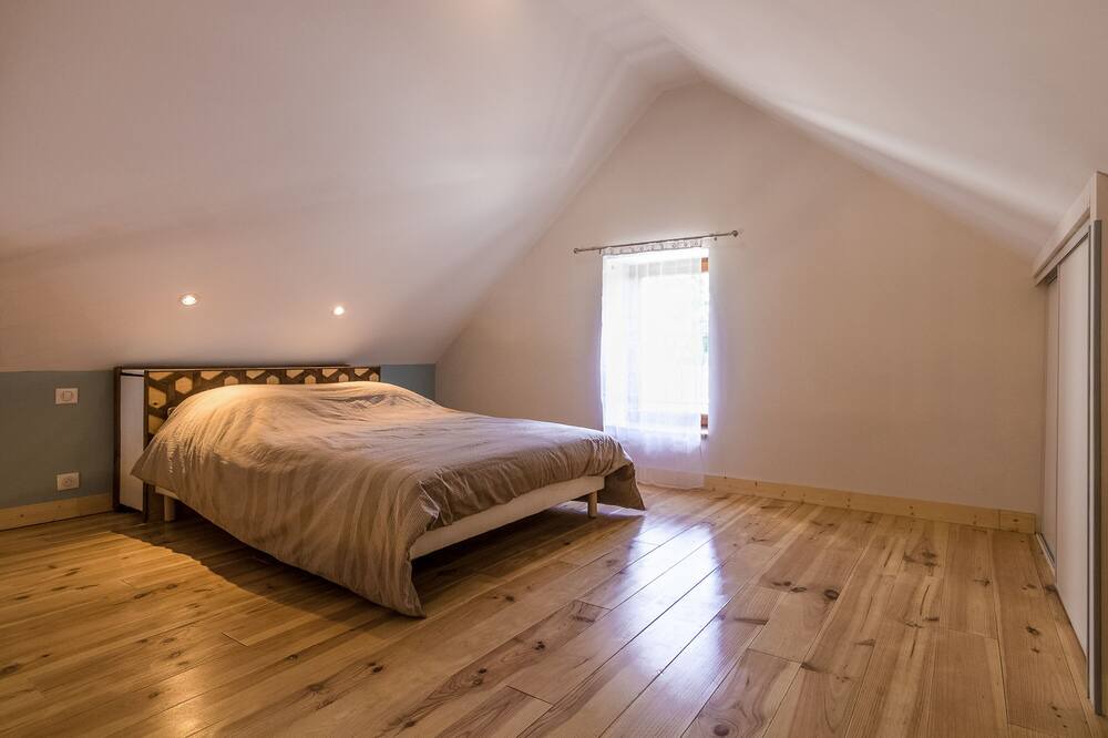 Photo of Bedroom in Mayrac