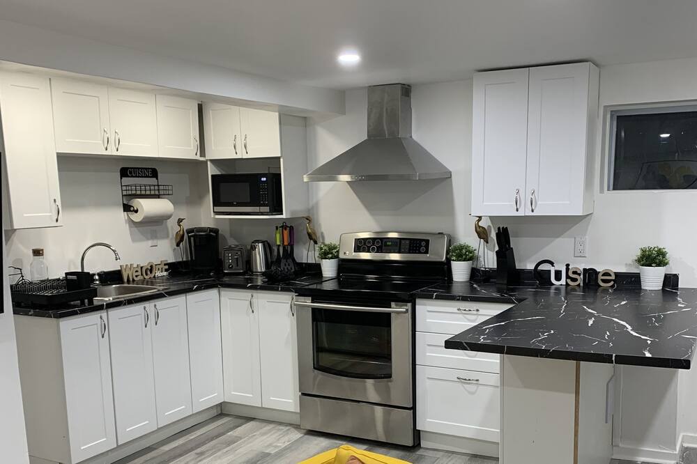 Photo of Kitchen in Pointe-aux-Trembles
