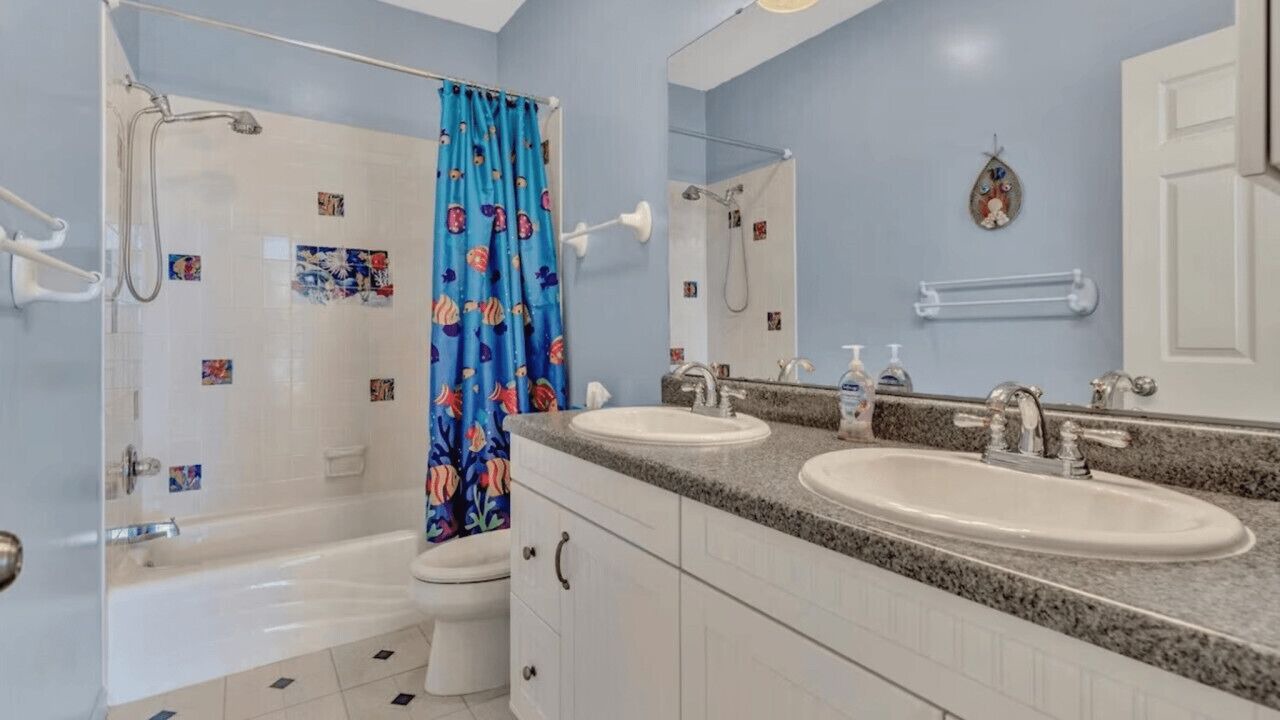 Photo of Bathroom in Goodview