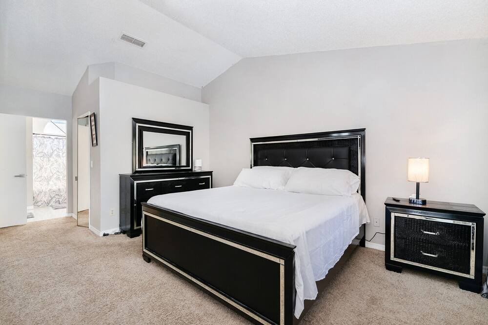 Photo of Bedroom in Fairvilla
