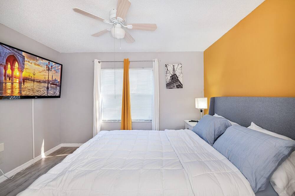 Photo of Bedroom in Fairvilla