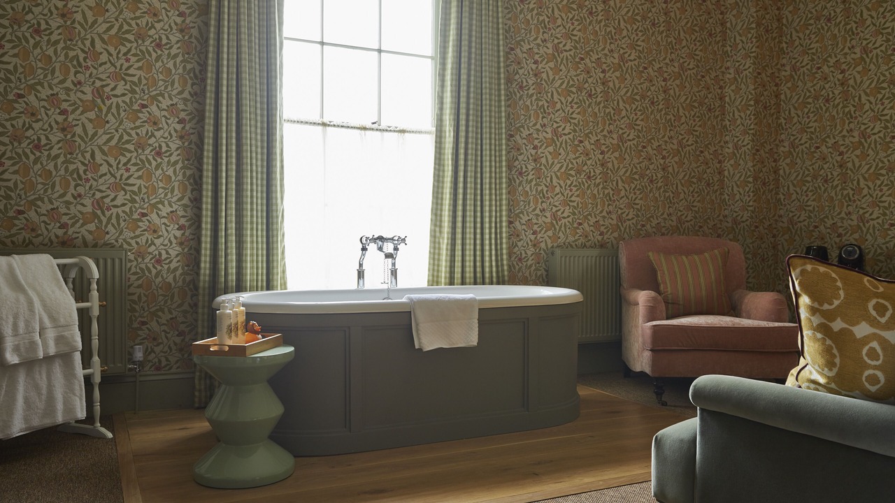 Photo of Others in Elcot