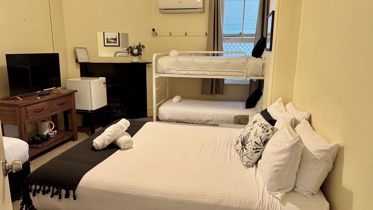 Photo of Bathroom in Wallerawang