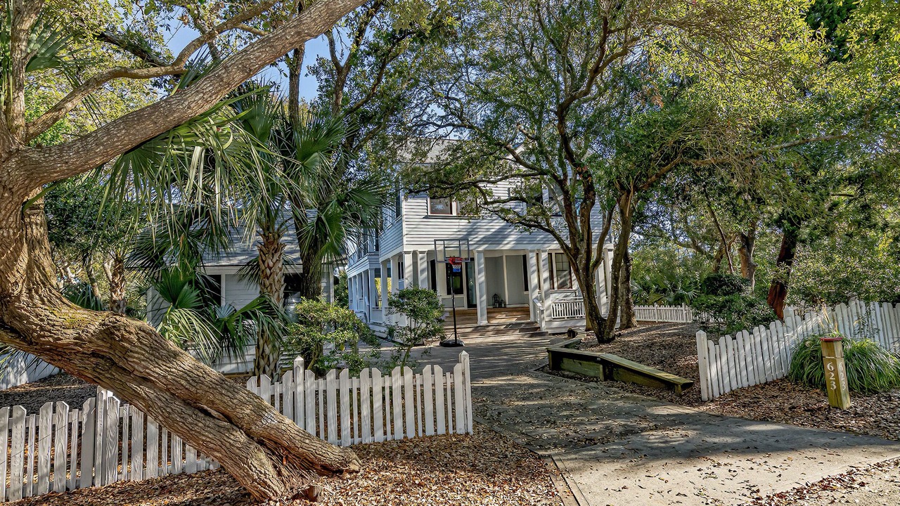 Photo of Outdoor in Cape Fear Station