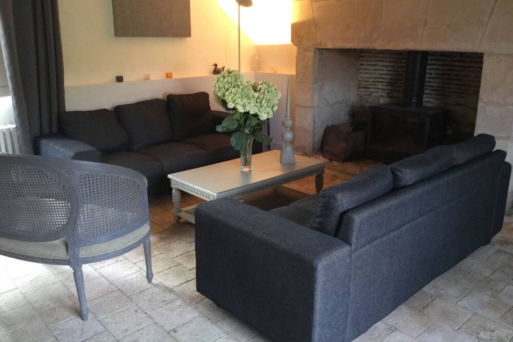 Photo of Livingroom in Les Essards
