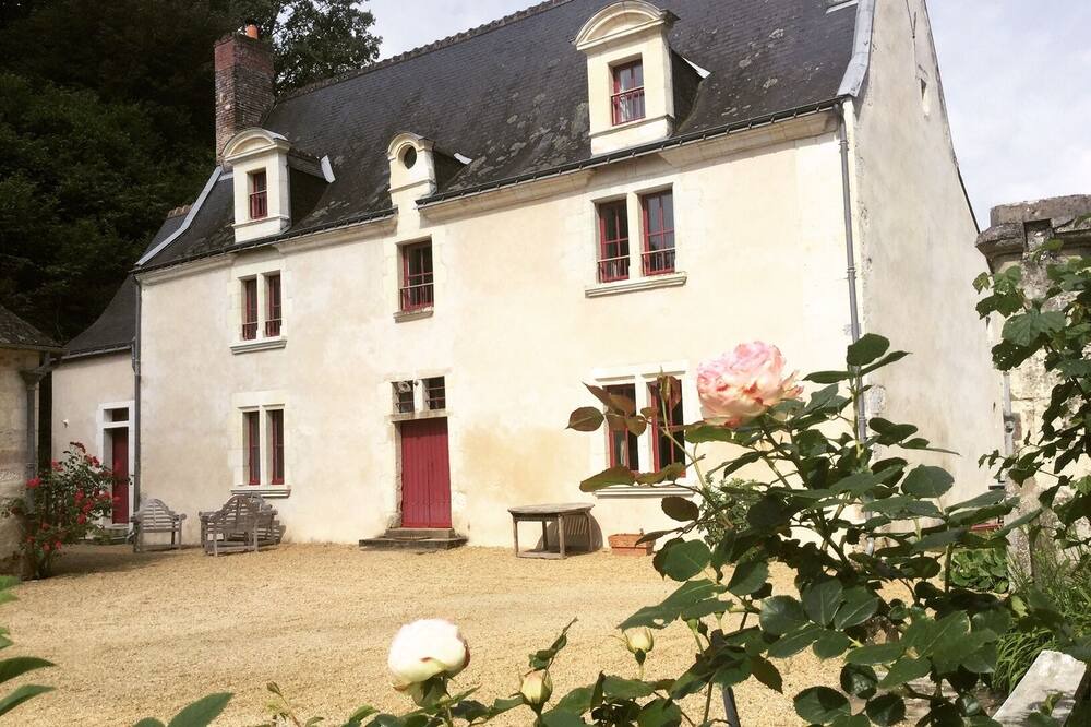 Photo of Outdoor in Les Essards