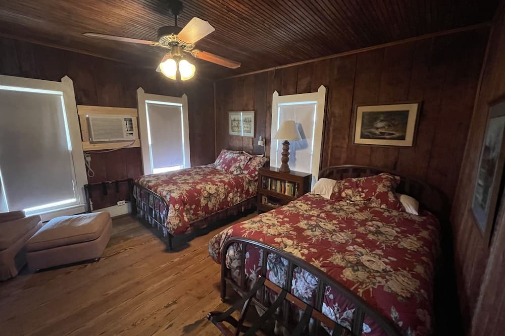 Photo of Bedroom in Mullin