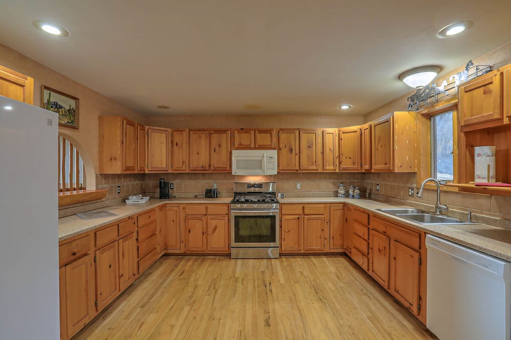 Photo of Kitchen in Canoncito