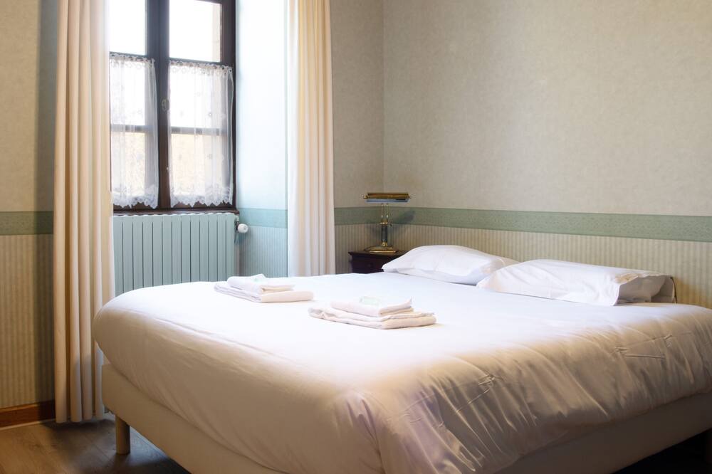 Photo of Bedroom in Saint-Benoit