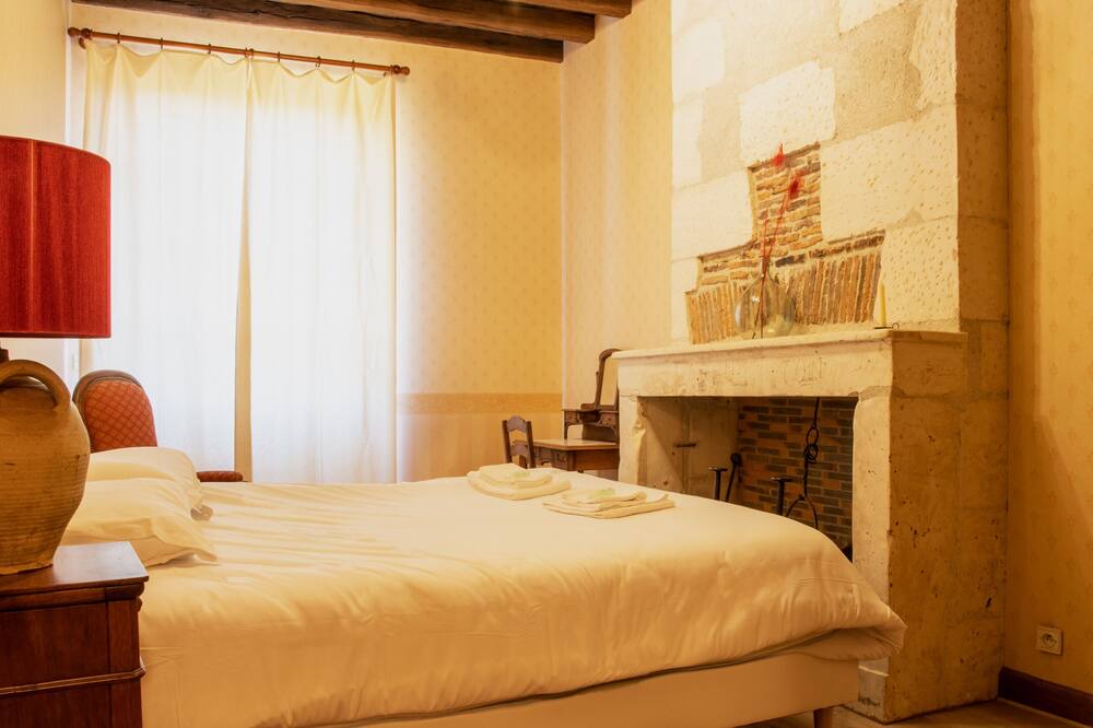 Photo of Bedroom in Saint-Benoit