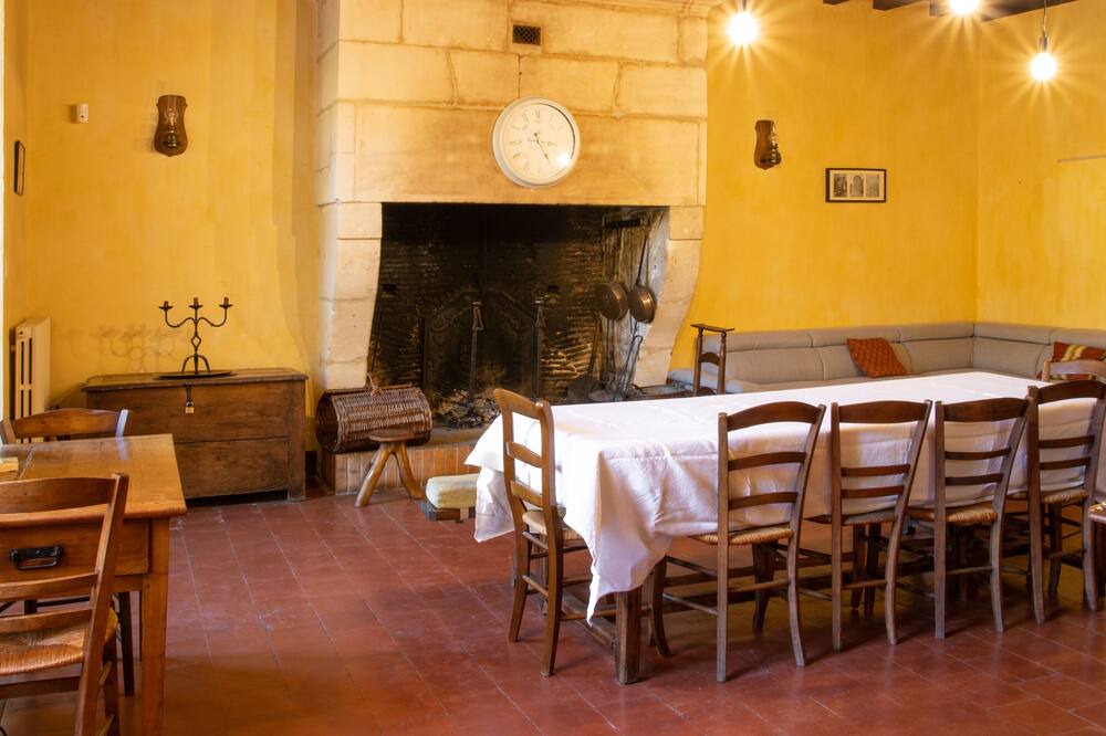 Photo of Livingroom in Saint-Benoit