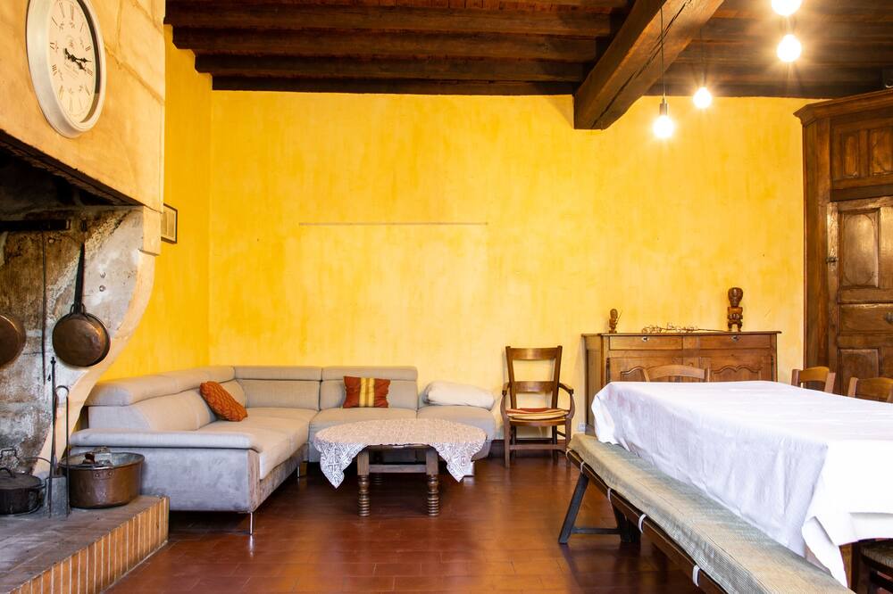 Photo of Bedroom in Saint-Benoit