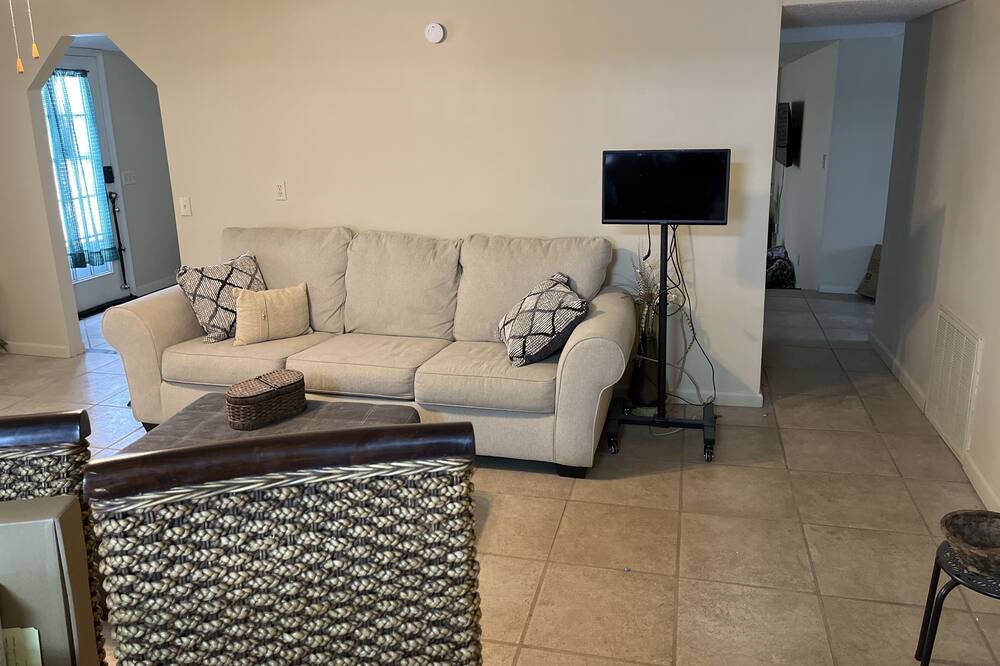 Photo of Livingroom in Willow Springs