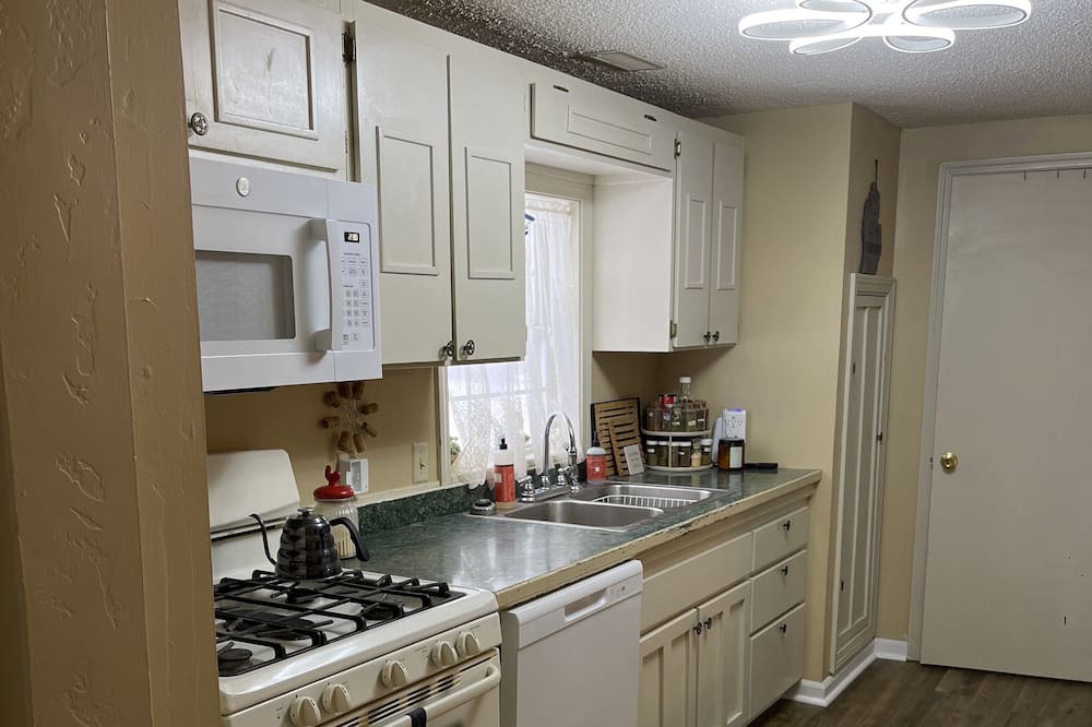Photo of Kitchen in Willow Springs