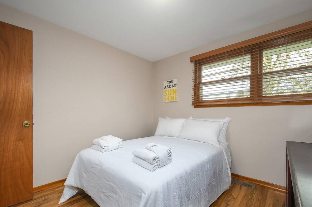 Photo of Bedroom in Northwest Vancouver