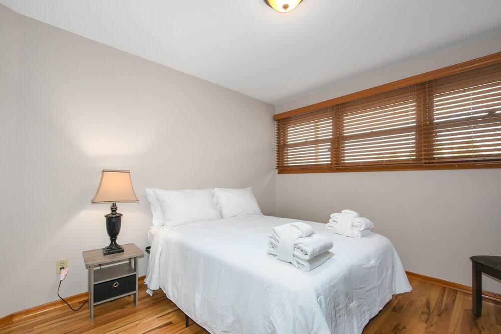 Photo of Bedroom in Northwest Vancouver