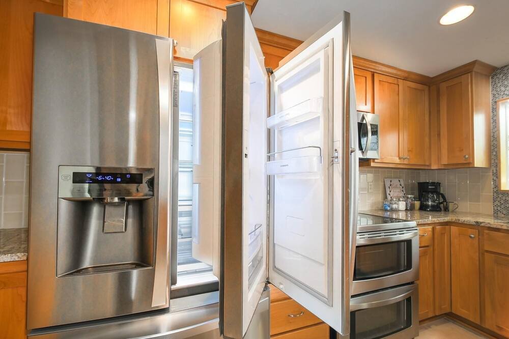 Photo of Kitchen in Northwest Vancouver