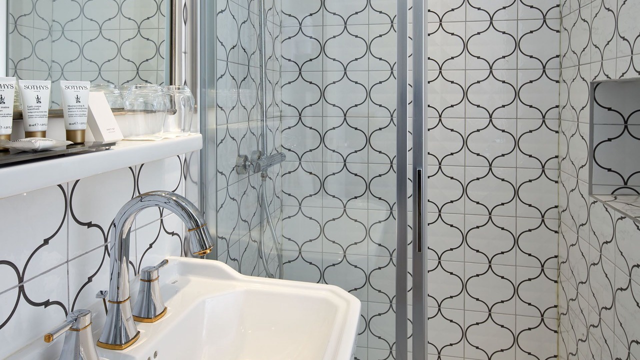 Photo of Bathroom in Quartier de la Salpetriere