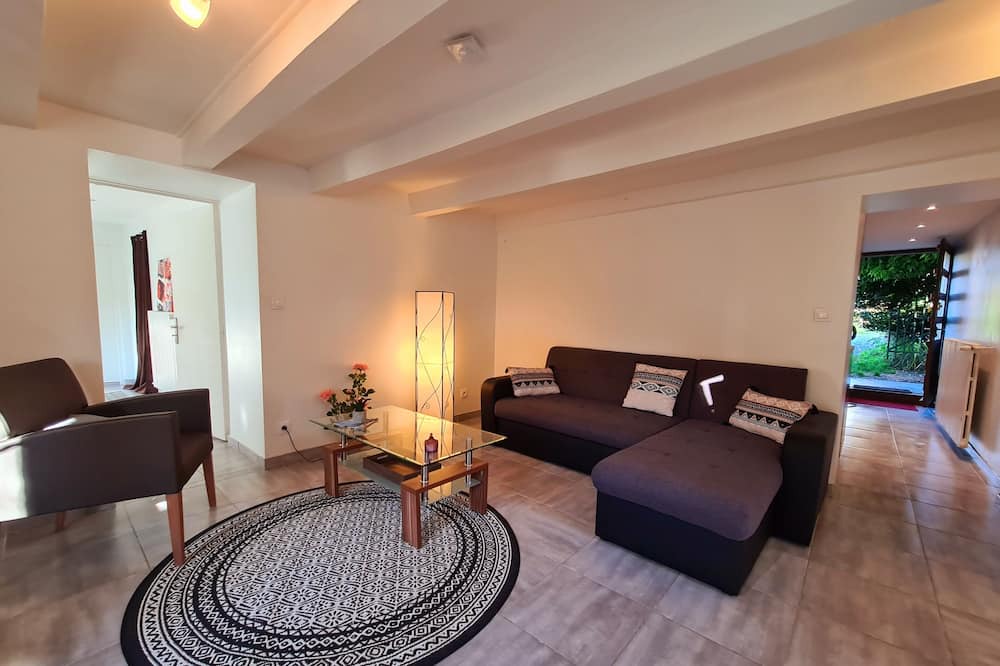 Photo of Livingroom in Amancy