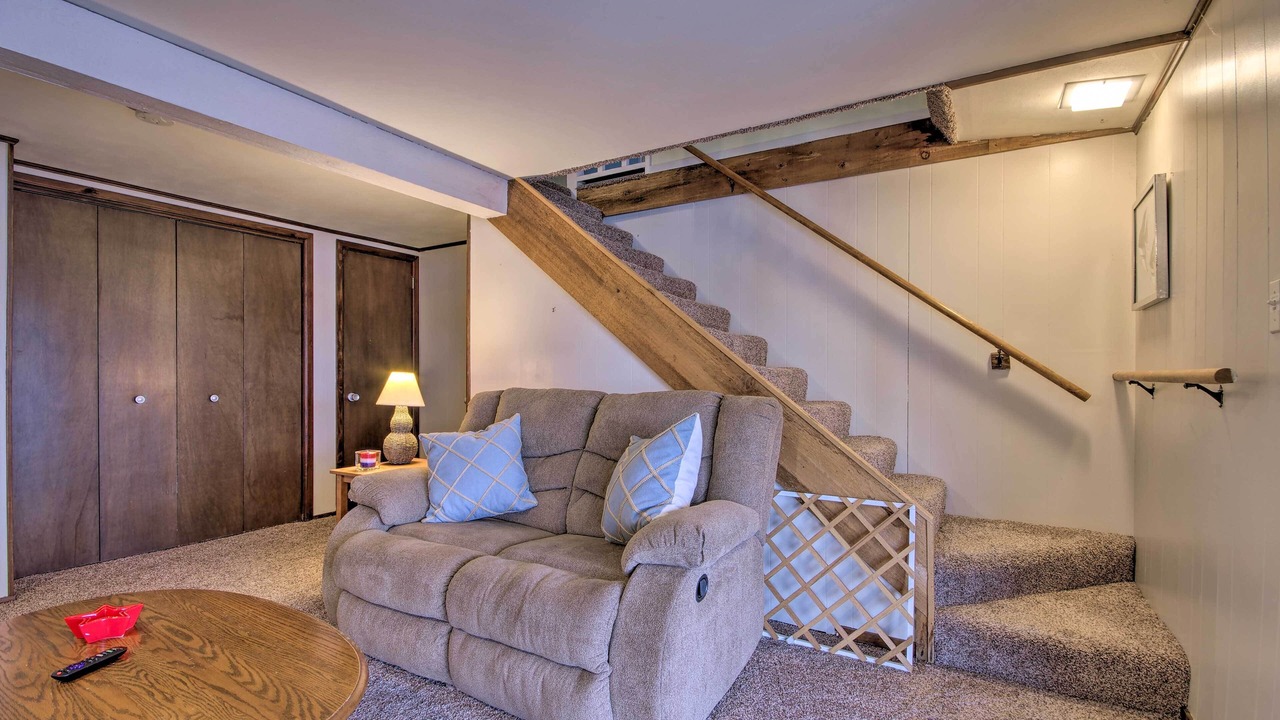 Photo of Livingroom in Sunrise Beach