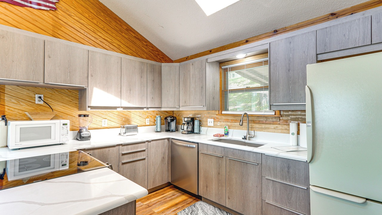 Photo of Kitchen in Sunrise Beach