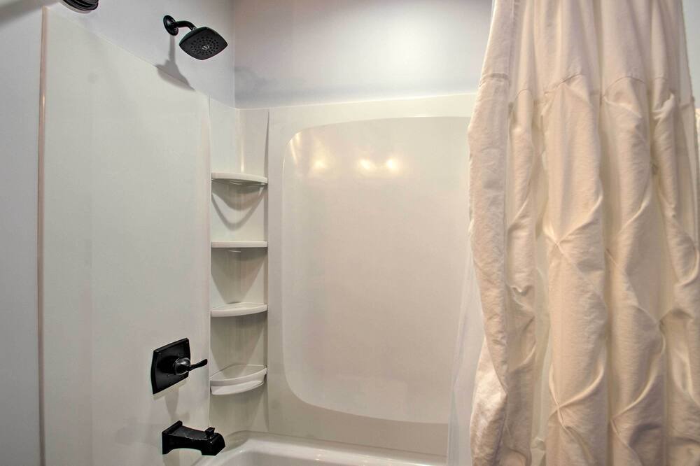 Photo of Bathroom in Afton