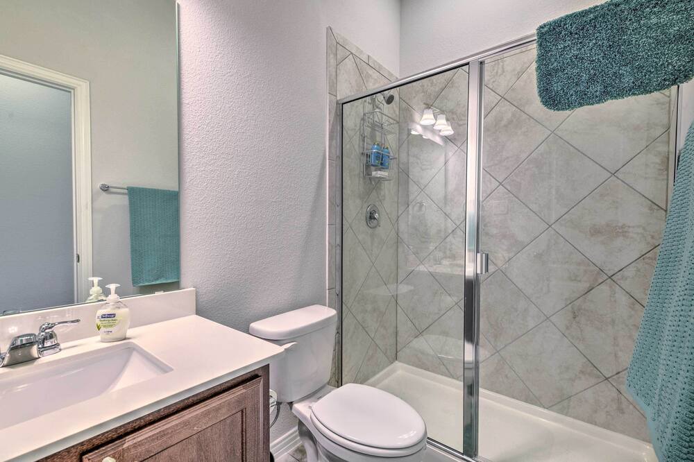 Photo of Bathroom in Burleson