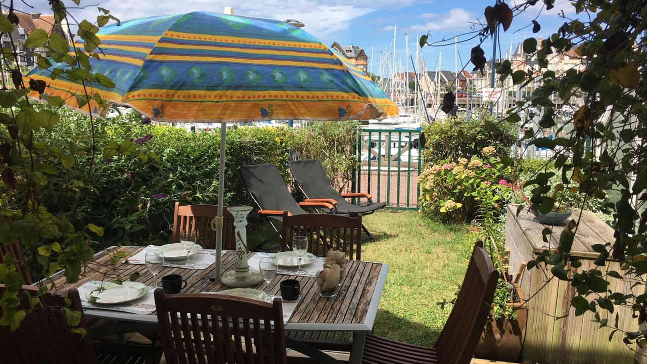 Photo of Others in Port Guillaume