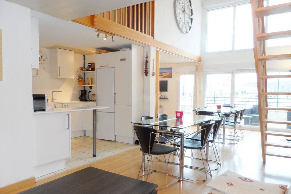 Photo of Kitchen in Port Guillaume