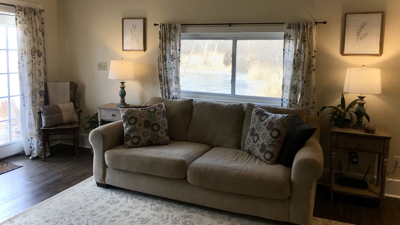 Photo of Livingroom in Gibbon