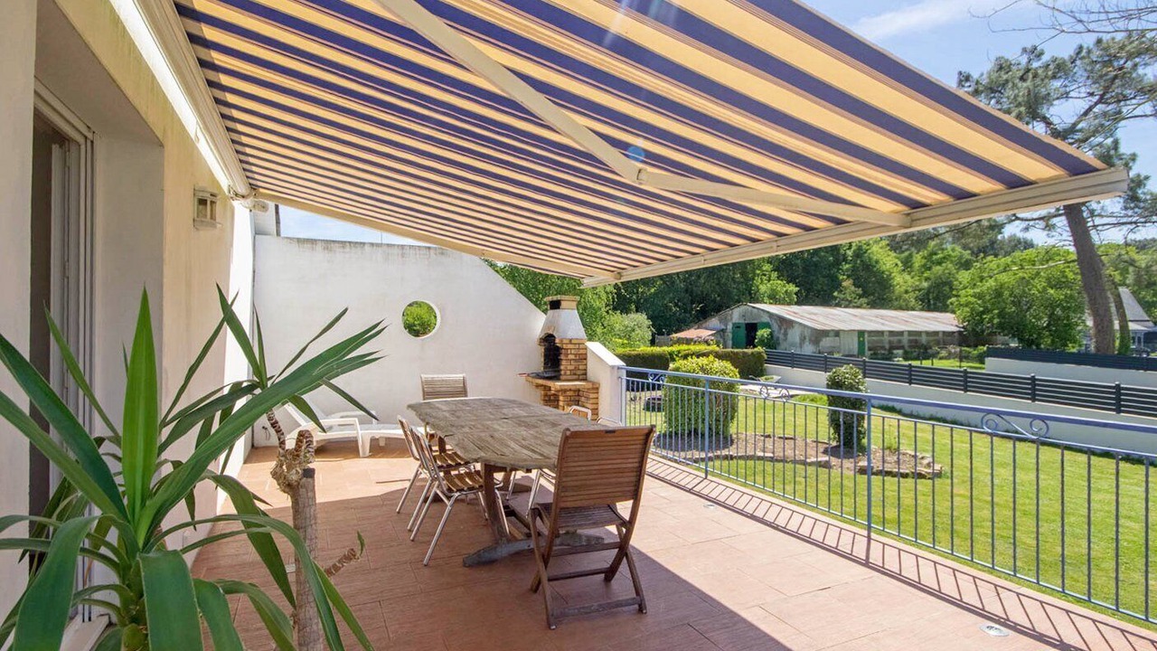 Photo of Patio Balcony in Languidic