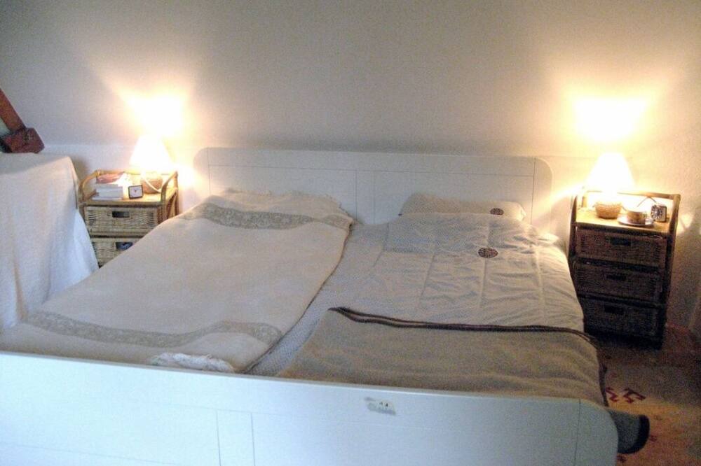 Photo of Bedroom in Melrand