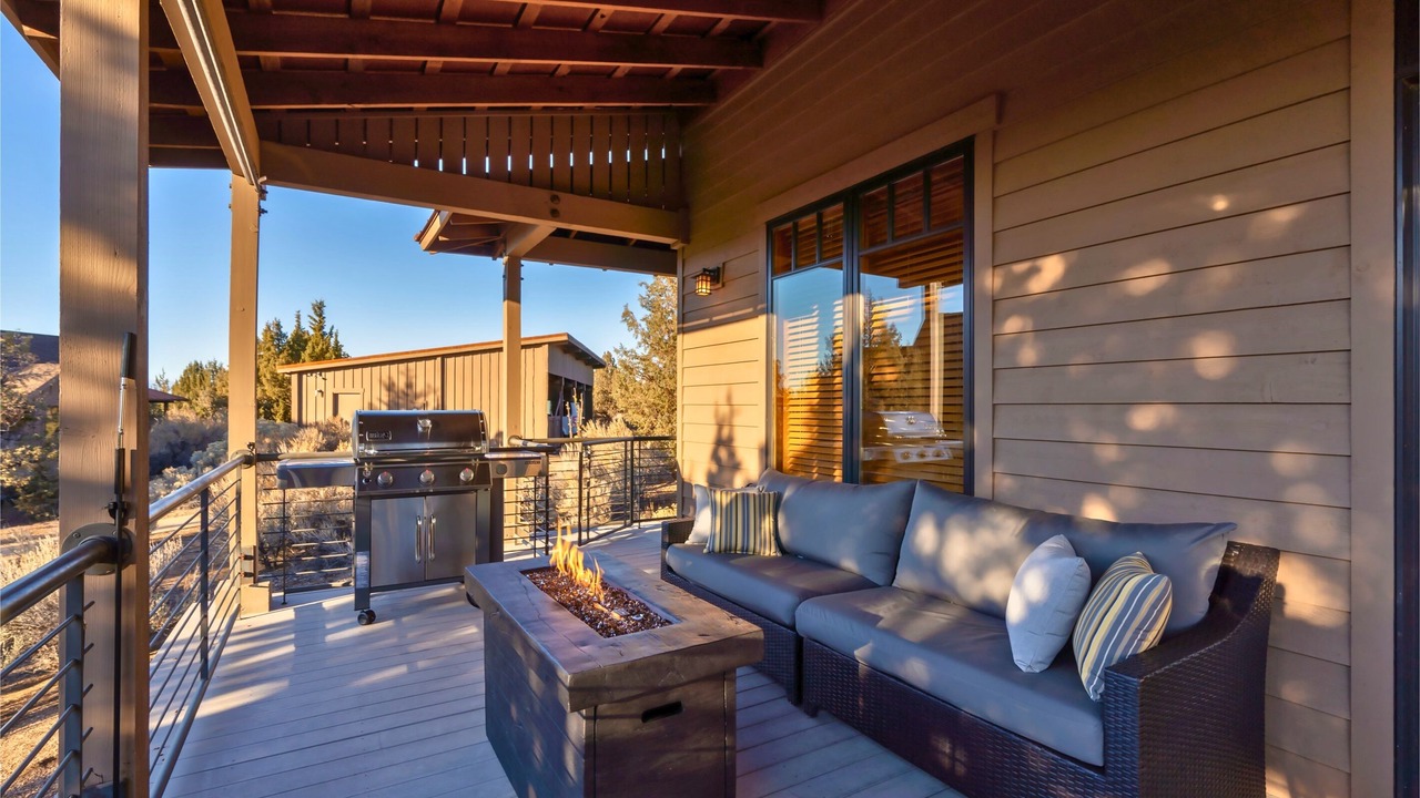 Photo of Patio Balcony in Powell Butte