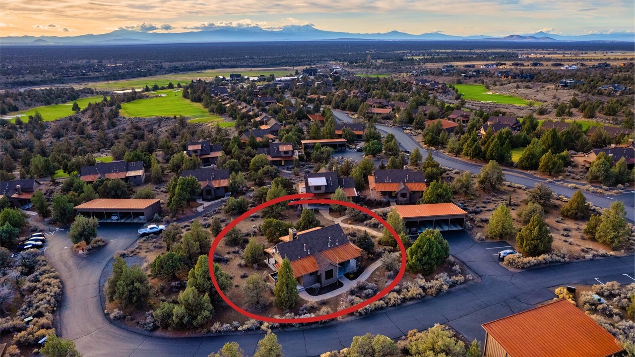 Photo of Outdoor in Powell Butte