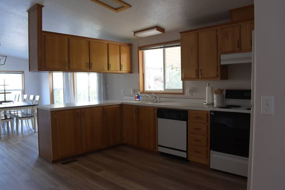 Photo of Kitchen in Westfir