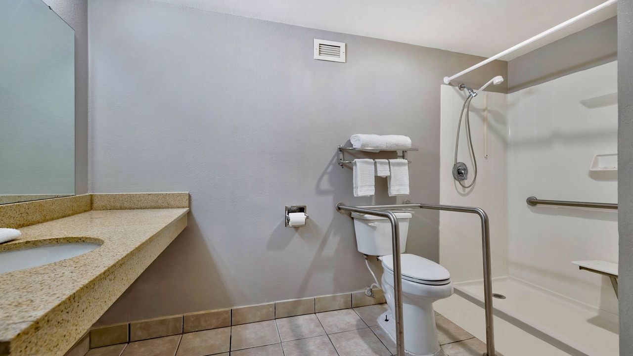 Photo of Bathroom in Bartlesville