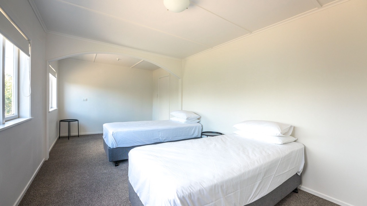 Photo of Others in Surfdale